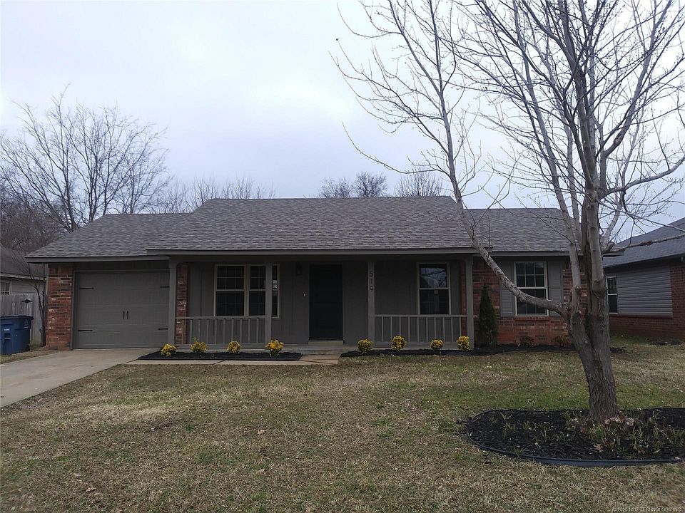 1st image of 519 W Denny