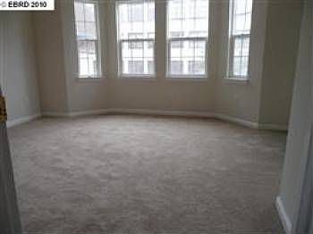 2nd image of 2640 Myrtle St