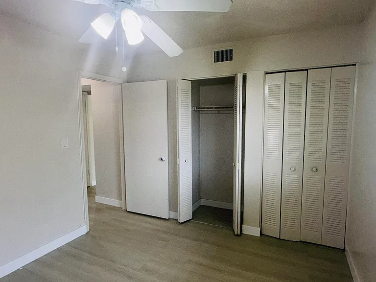 6106 Forest Hill Blvd #201 — Photo 16