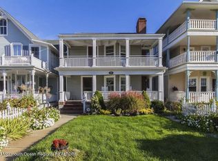 13 Pitman Ave, Ocean Grove, NJ 07756