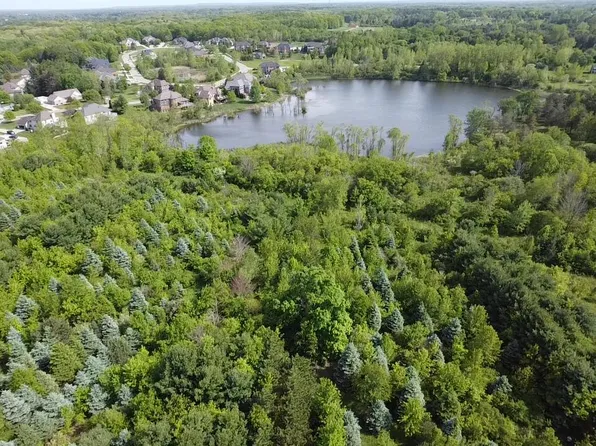 3085 Atlas Rd, Davison, MI 48423