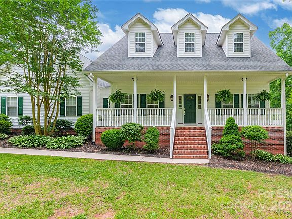 4th image of 132 Homeplace Ln