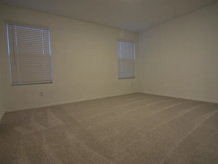 409 Keefer Ln — Photo 43