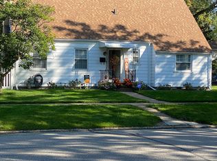 215 E Locust St, Mount Pleasant, MI 48858