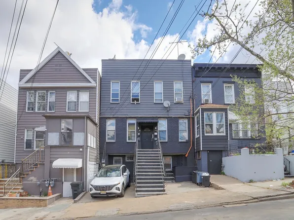 28 Spruce St #2L, Hoboken, NJ 07030