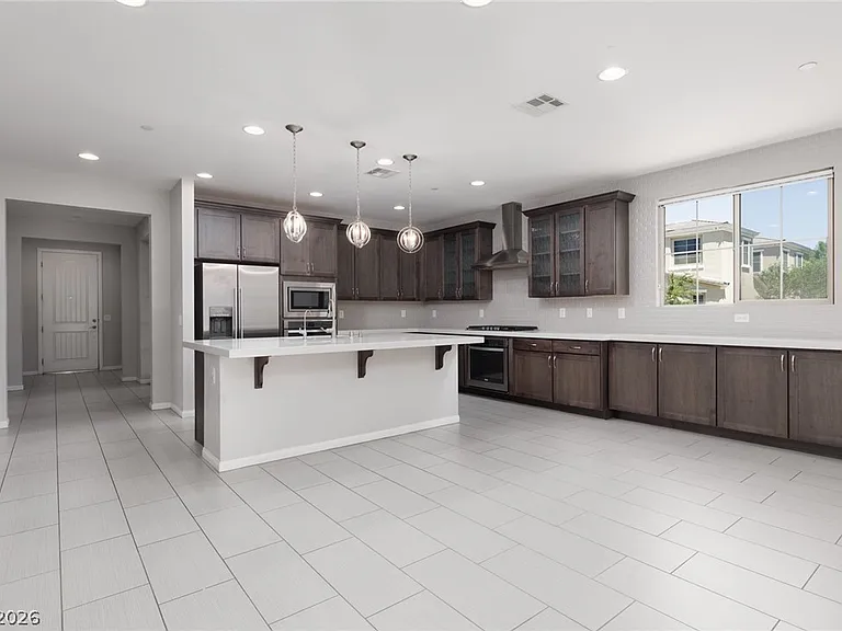 2426 Quiet Ode St — Photo 11