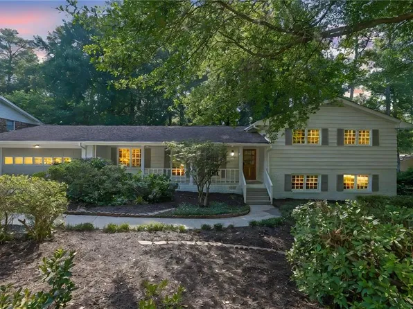 4669 Dunover Cir, Dunwoody, GA 30360
