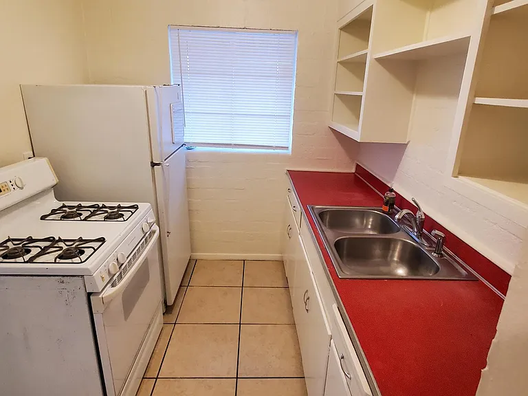 2254 E Monterey Vis — Photo 5