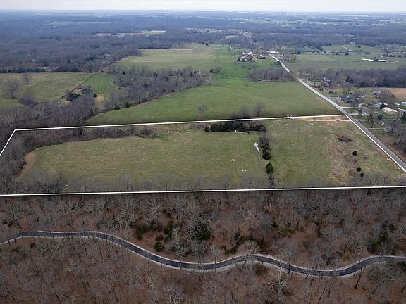 4th image of 9250 E Farm Road 116