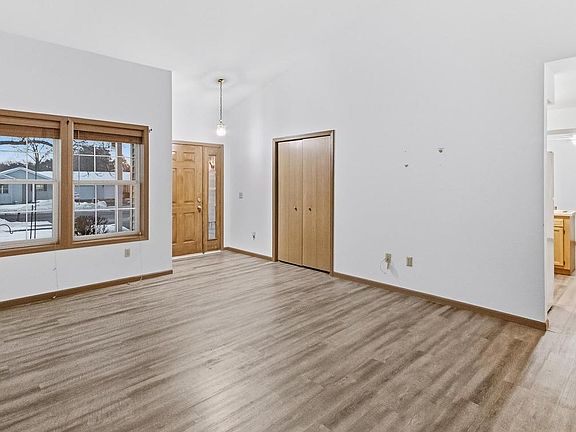 2nd image of 535 East Slifer Street