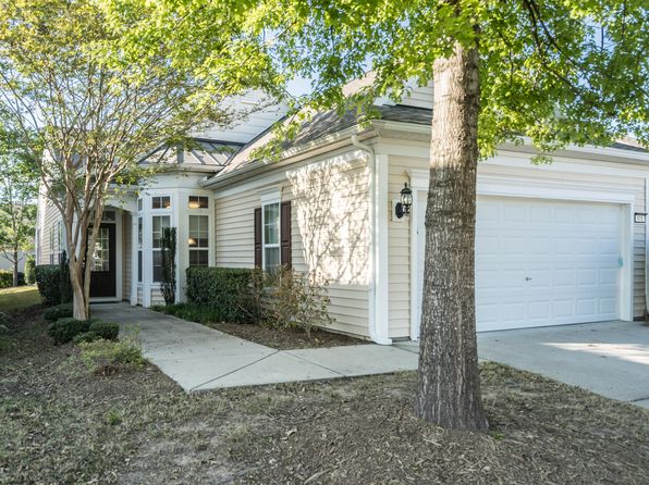 416 Easton Grey Loop