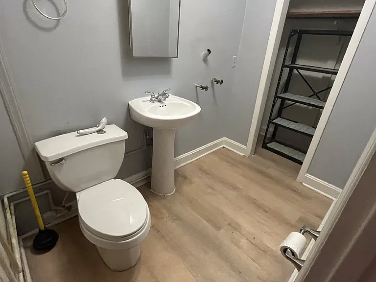113 Spring St #4 — Photo 5