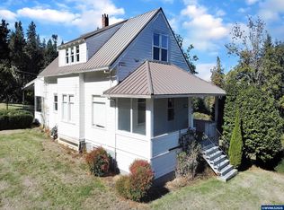 698 Grand View Ave, Scotts Mills, OR 97375