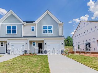 21 Apricot Ln, Duncan, SC 29334