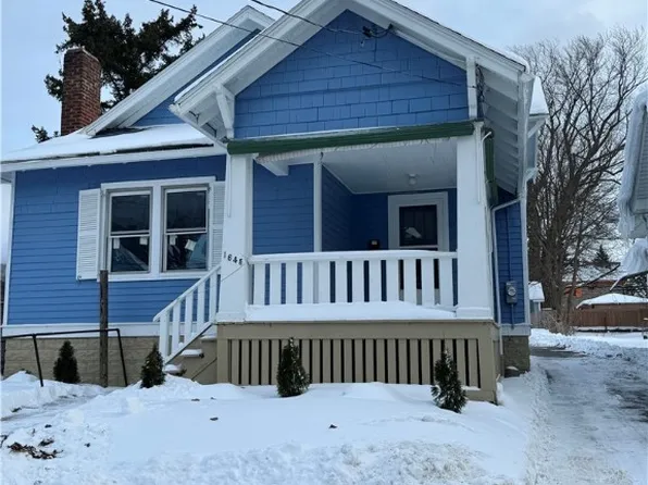 1645 Bennett St, Utica, NY 13502
