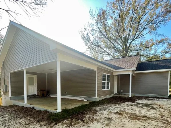 223 County Road 202, Troy, AL 36381
