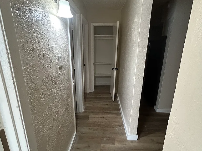 Sunny Terrace Seagoville — Photo 10