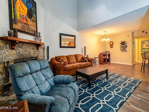 5th image of 5556 Greatpine Ln