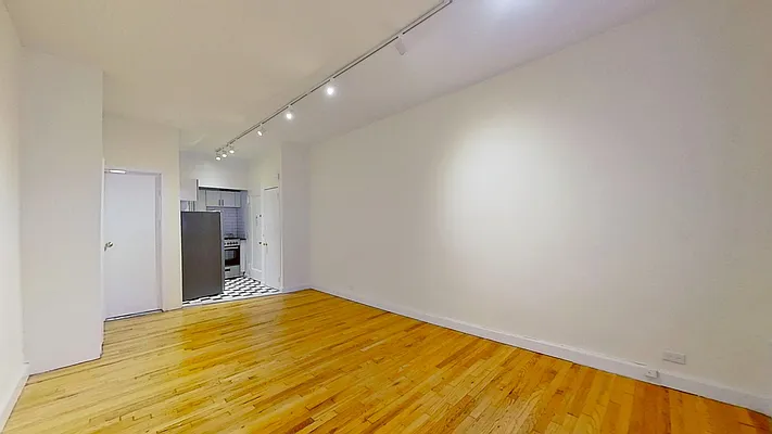 Rented by Compass | media 5