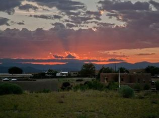425 Brunn School Rd, Santa Fe, NM 87505