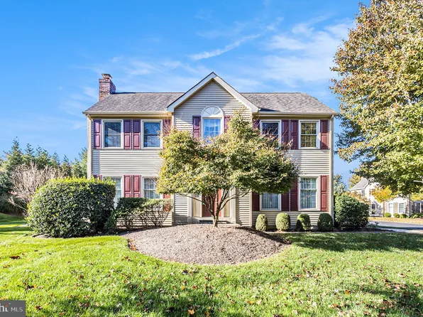 504 Windsor Ct, Chalfont, PA 18914