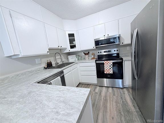 3rd image of 6930 E Girard Avenue #304