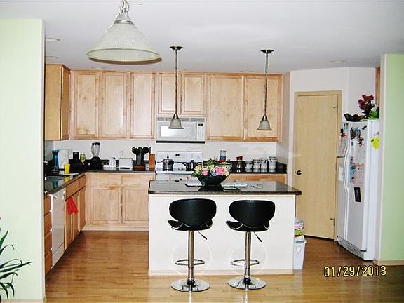 4th image of 12033 60th Ave SE