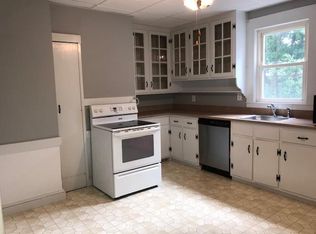 8 Franklin St #1, Wakefield, MA 01880