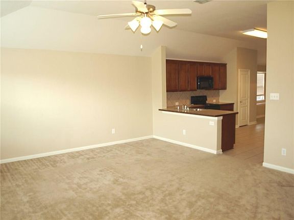 5th image of 2640 Calmwater Dr