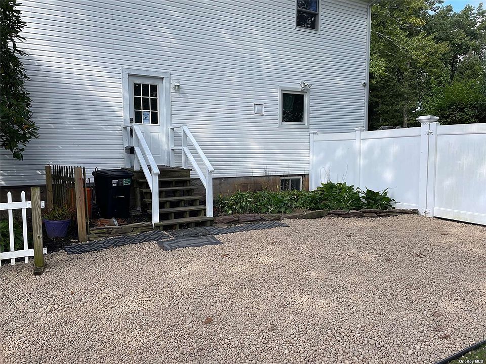 31 Washington Blvd, Commack, NY 11725 Zillow