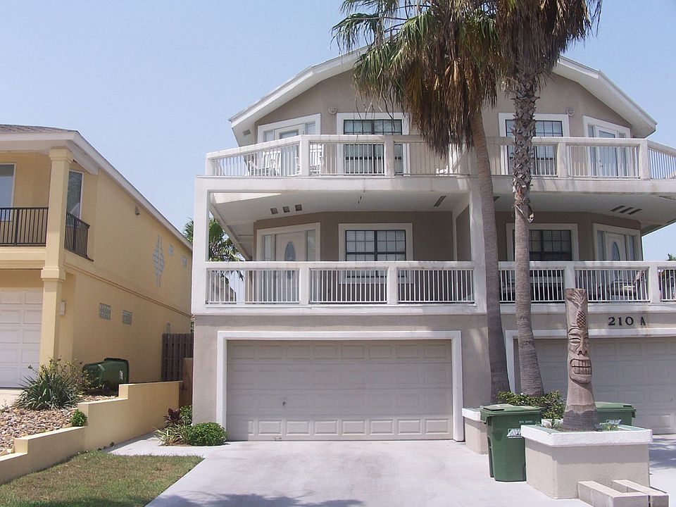 1st image of 210 W Oleander St #A
