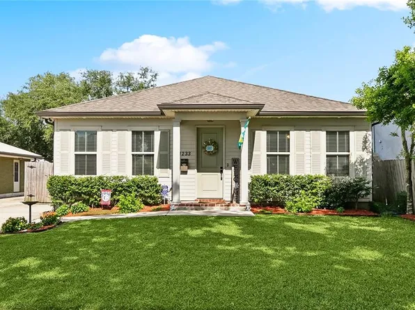1233 Brockenbraugh Ct, Metairie, LA 70005