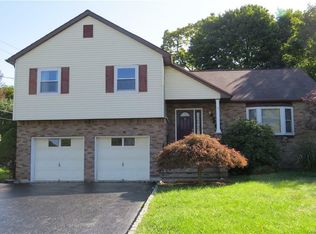 18 Island View Ave, Monroe, NY 10950