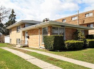 8742 Kedvale Ave, Skokie, IL