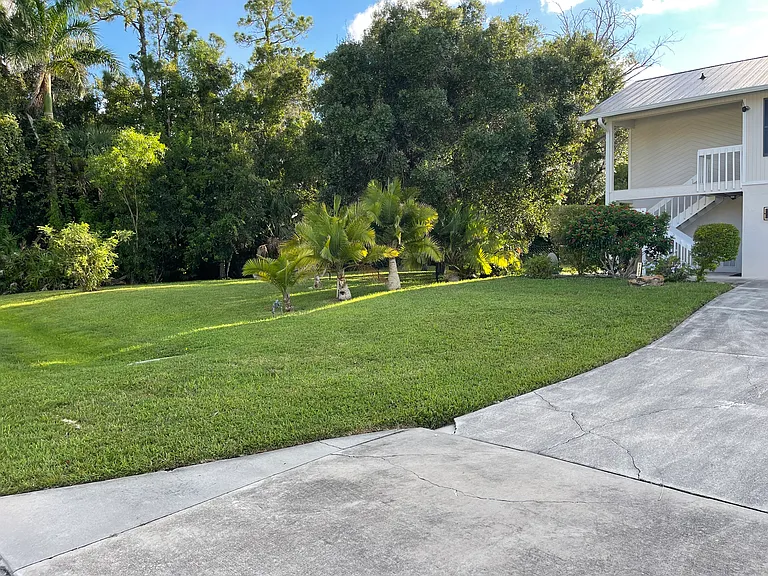 1337 Center Ln — Photo 11