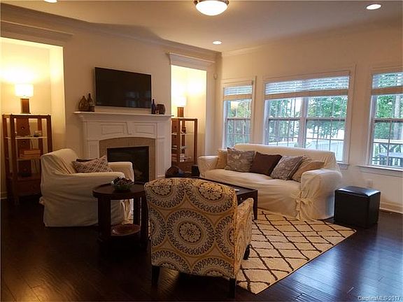 5th image of 272 Grasshopper Cir