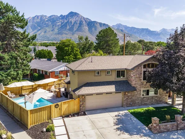 3711 S Le Corbusier Cir E, Salt Lake City, UT 84106