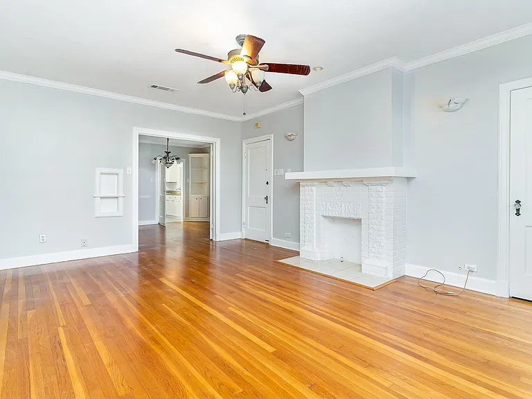 4124 Herschel Ave — Photo 6