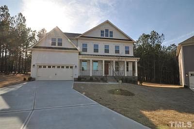 1st image of 298 Dongola St