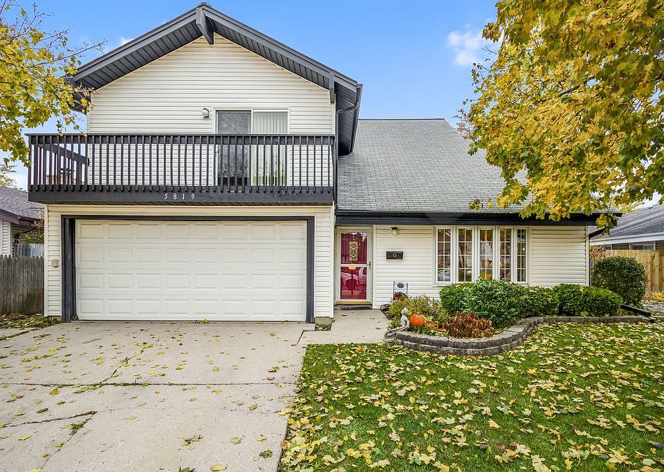 1st image of 5819 E Beverly Cir