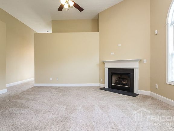 3rd image of 2941 Leatherleaf Trl
