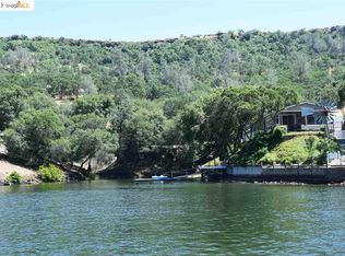 13888 Tulloch Dam Rd, Jamestown, CA 95327