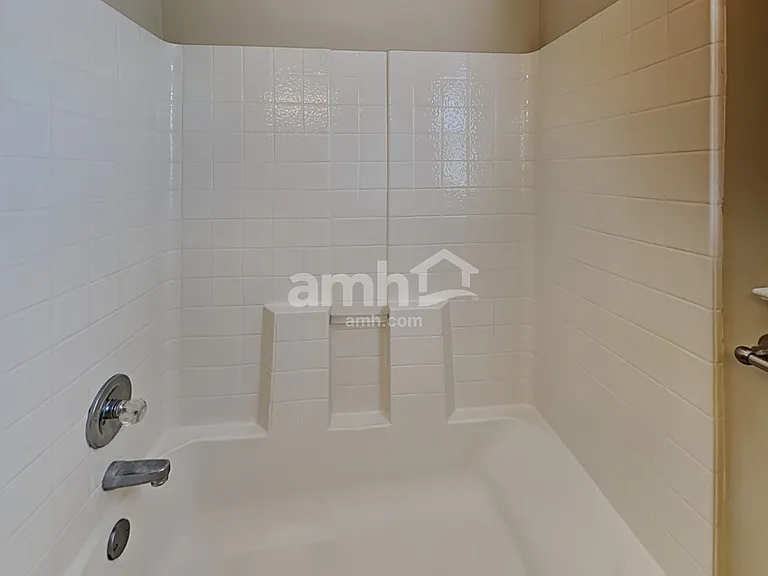 8633 Swarthmore Dr — Photo 15