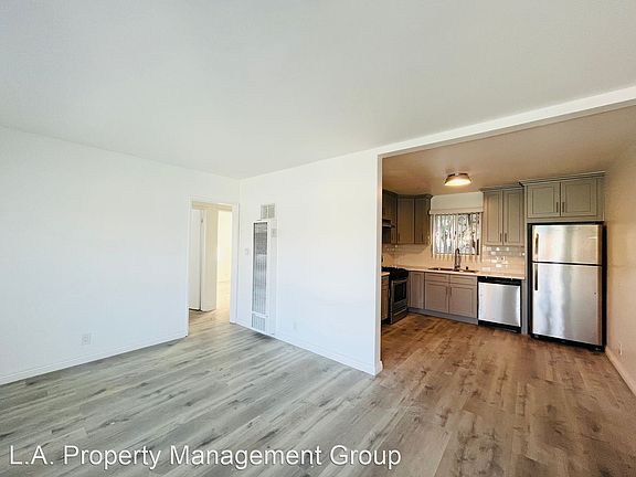 4th image of 7733 Laurel Canyon Blvd #3307