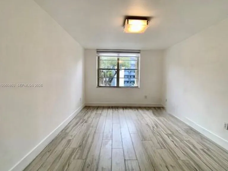 9360 Fontainebleau Blvd #212 — Photo 18