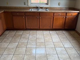 4079 N 84th St, Milwaukee, WI