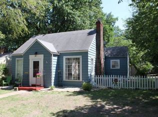 3121 SW Stafford St, Topeka, KS 66604