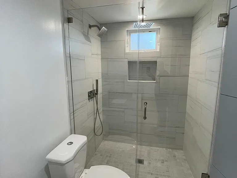 6345 Farmdale Ave #1/3 — Photo 6