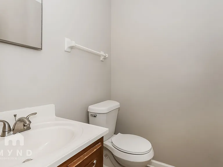 10571 Chateau Rd — Photo 12