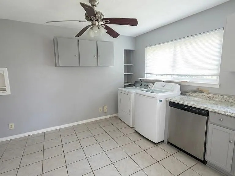 811 Colquitt St #3 — Photo 1